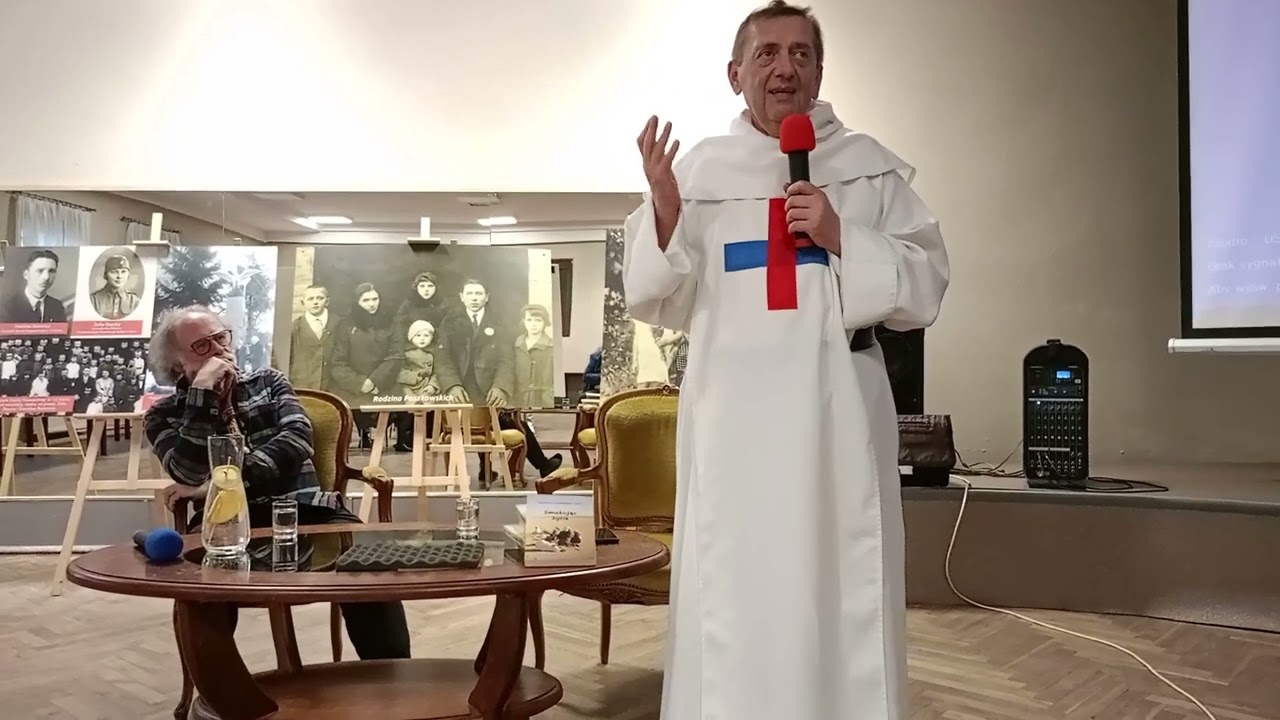 Spotkanie z Ojcem Agostino Lewandowskim z zakonu Trynitarzy  W CKIS Tkalnia w Kietrzu