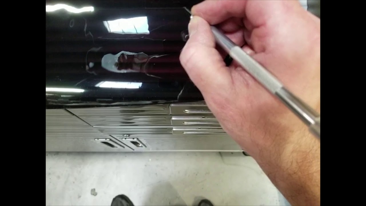 CutterPros.com Window tint cutting on a CR1300 vinyl cutter