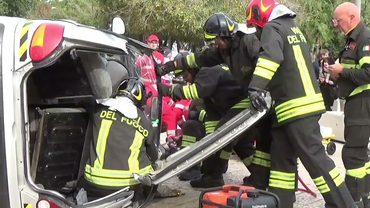 SIMULAZIONE VIDEO A BARLETTA INCIDENTE STRADALE