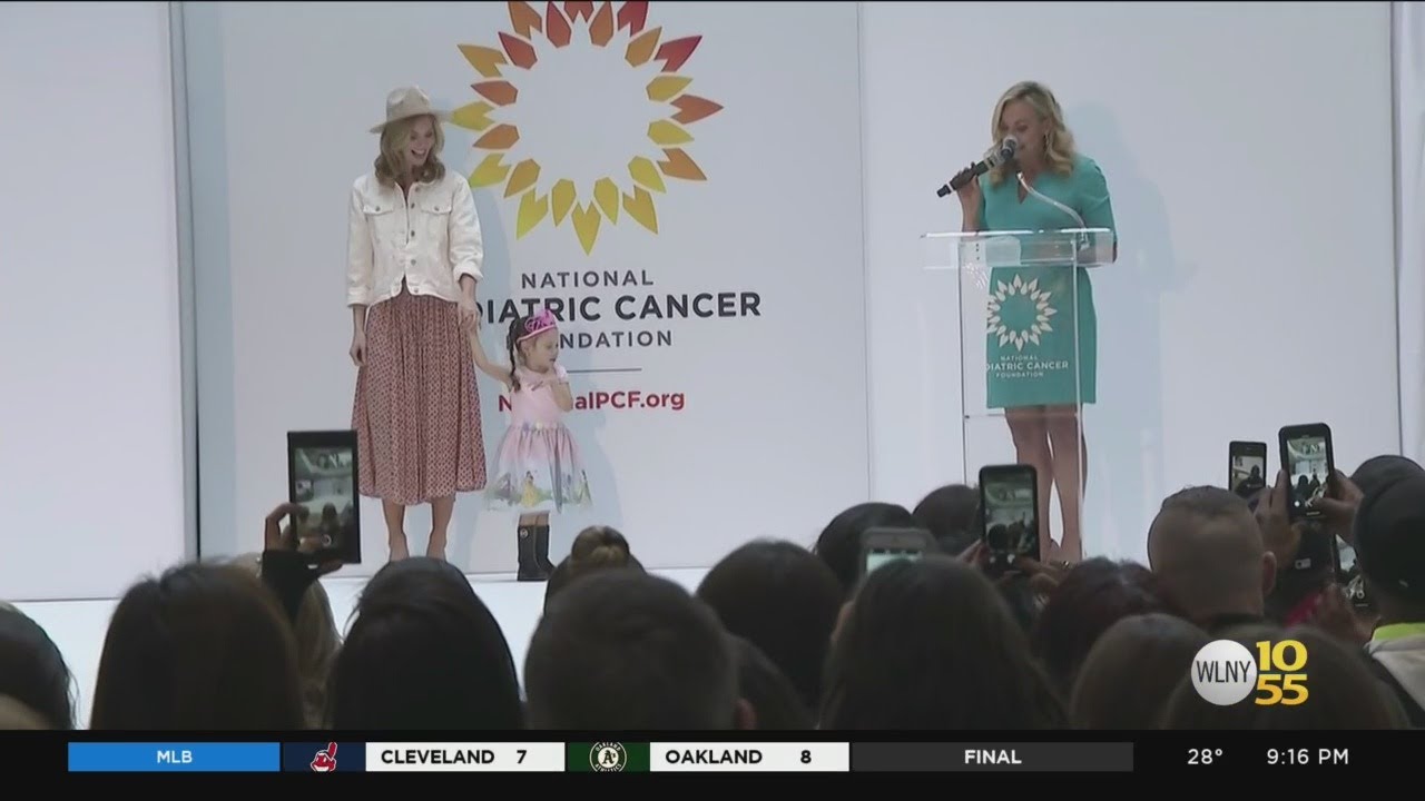'Fashion Funds The Cure' Fashion Show Features Cancer Patients
