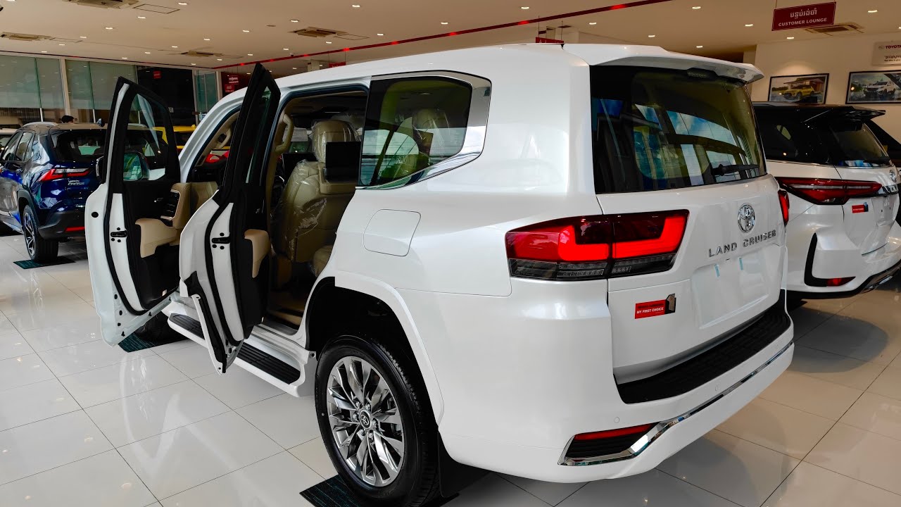 New 2023 Toyota Land Cruiser 300 - Twin Turbo V6 Diesel