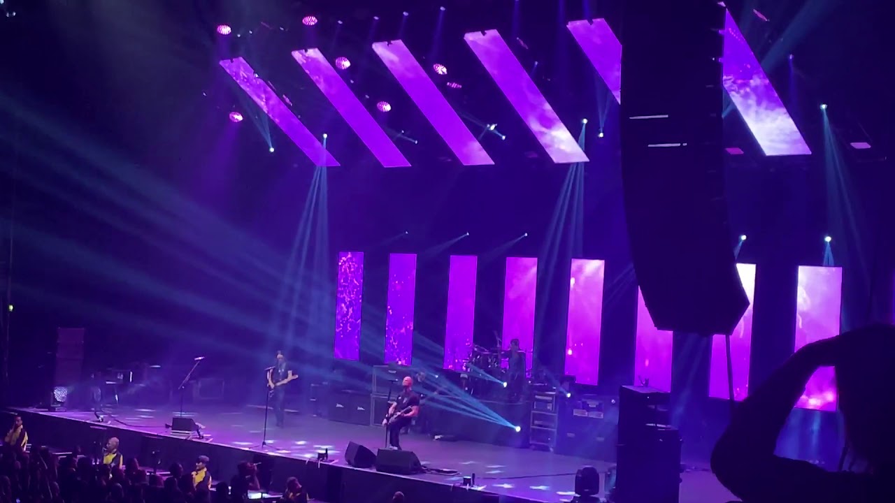 Alter Bridge - Forever Falling live Manchester