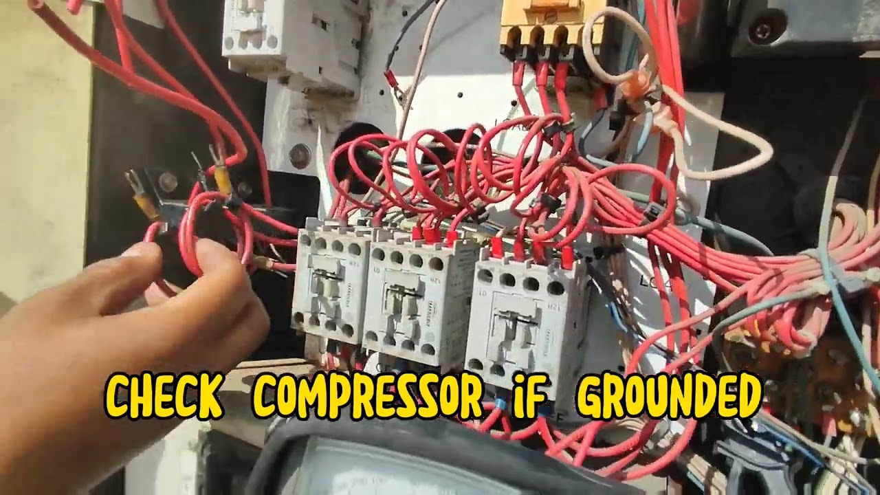 BURNED OUT COMPRESSOR CONTACTOR - CARRIER ELITE LINE REEFER CONTAINER