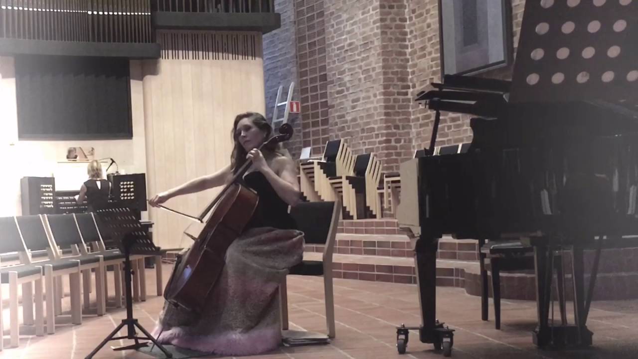 J&auml;rnefelt Kehtolaulu - Seeli Toivio & Pauliina Hyry