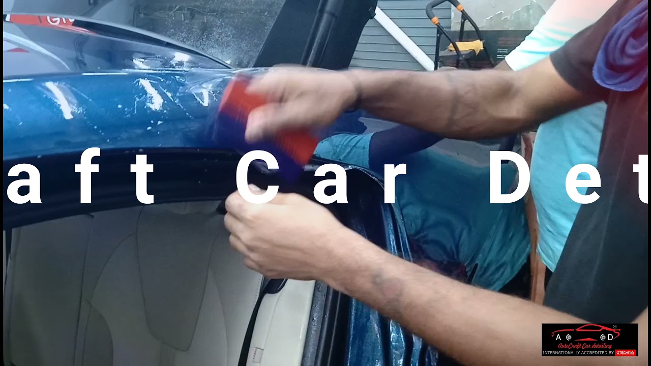 Paint protection film on the Skoda Octavia with Bulwarks Ppf