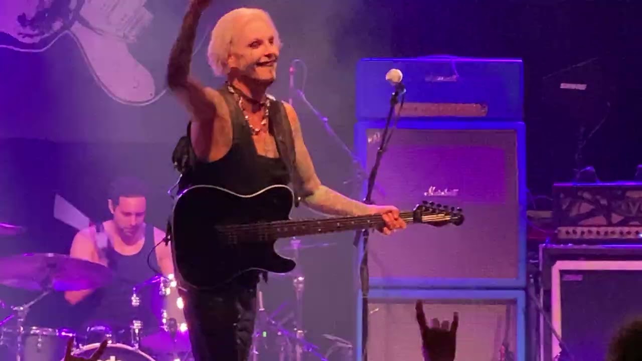 John 5 - Motley Crue Medley - 10/24/25 Granada Theater - Dallas, TX 