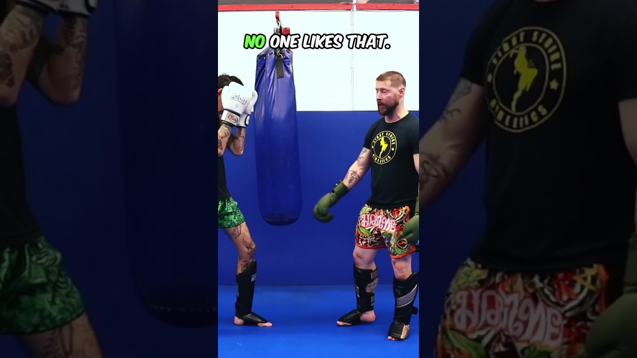 Southpaw Set Up Muay Thai ￼#southpaw #muaythai