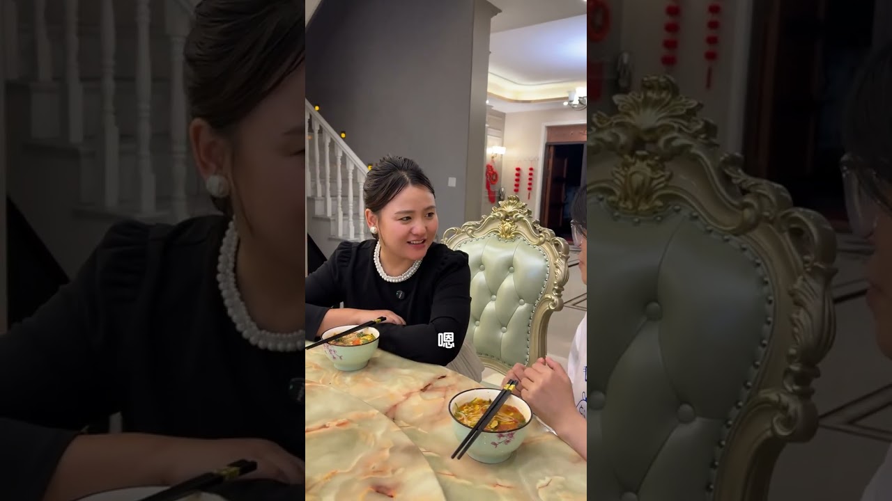 00后保姆第一天试工就打碎茅台酒，到底能留吗？ #00后保姆#记录真实生活#日常vlog#家庭