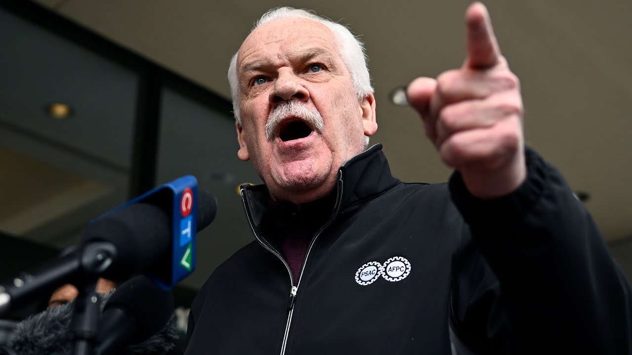 The government 'continues to play games': PSAC President Chris Aylward