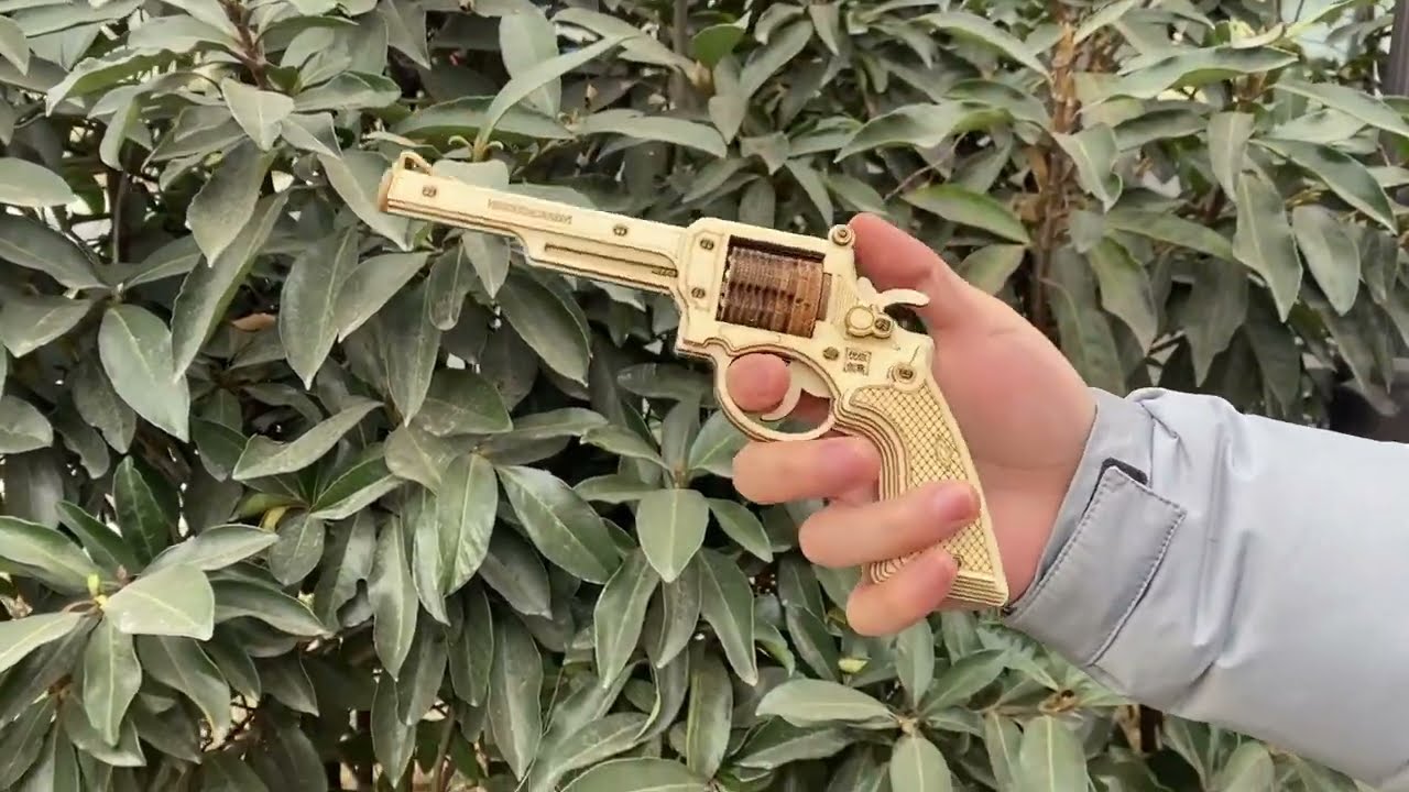 Colt Revolver Wooden Kit Assembling Tutorial