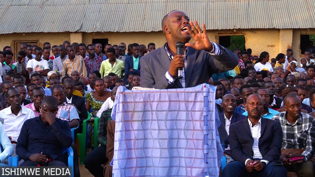 REV BIZIMANA ARABWIRIJE! IBIMENYETSO BIRANGA UMUNTU URI M'UBUBYUTSE. AYA MAKUTANO YARAKOMEYE .