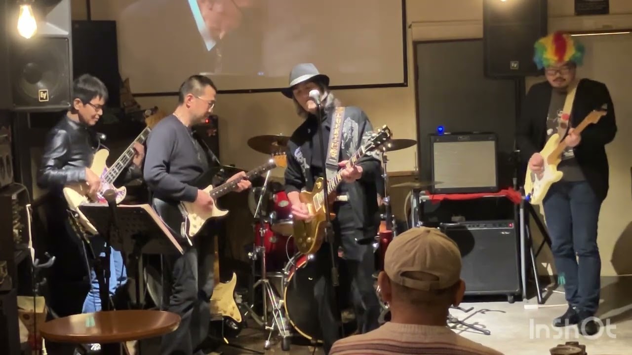 I’ll play the blues for you 