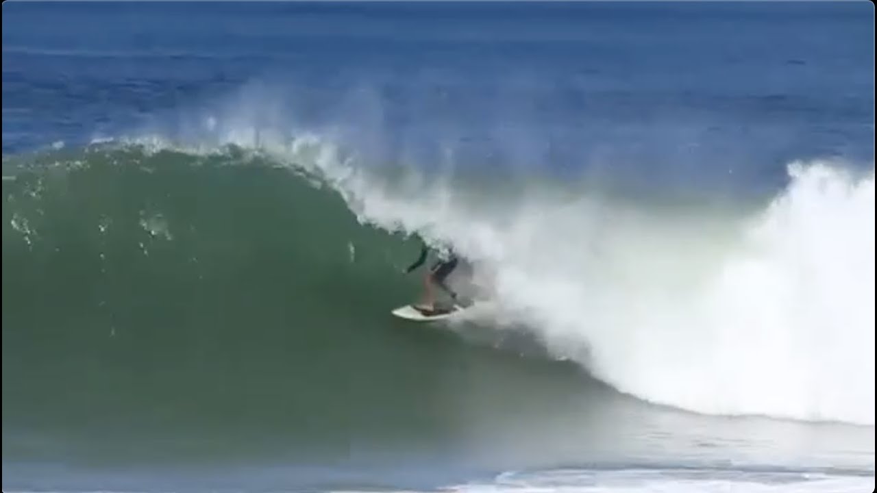 Luna Surf | Kyle Garson | Tube, Carve, 360 on Lunasurf surf grip | Playa Hermosa Costa Rica