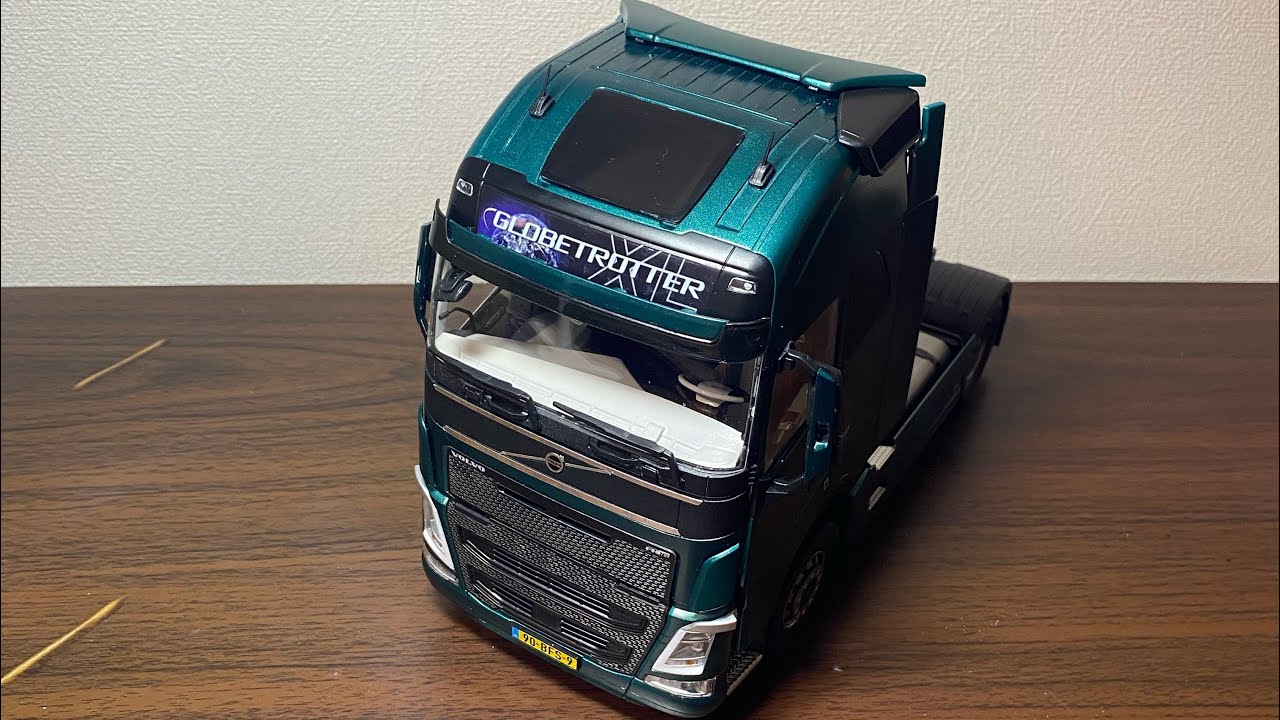 1/24 ボルボ FH4 グローブトロッター XL