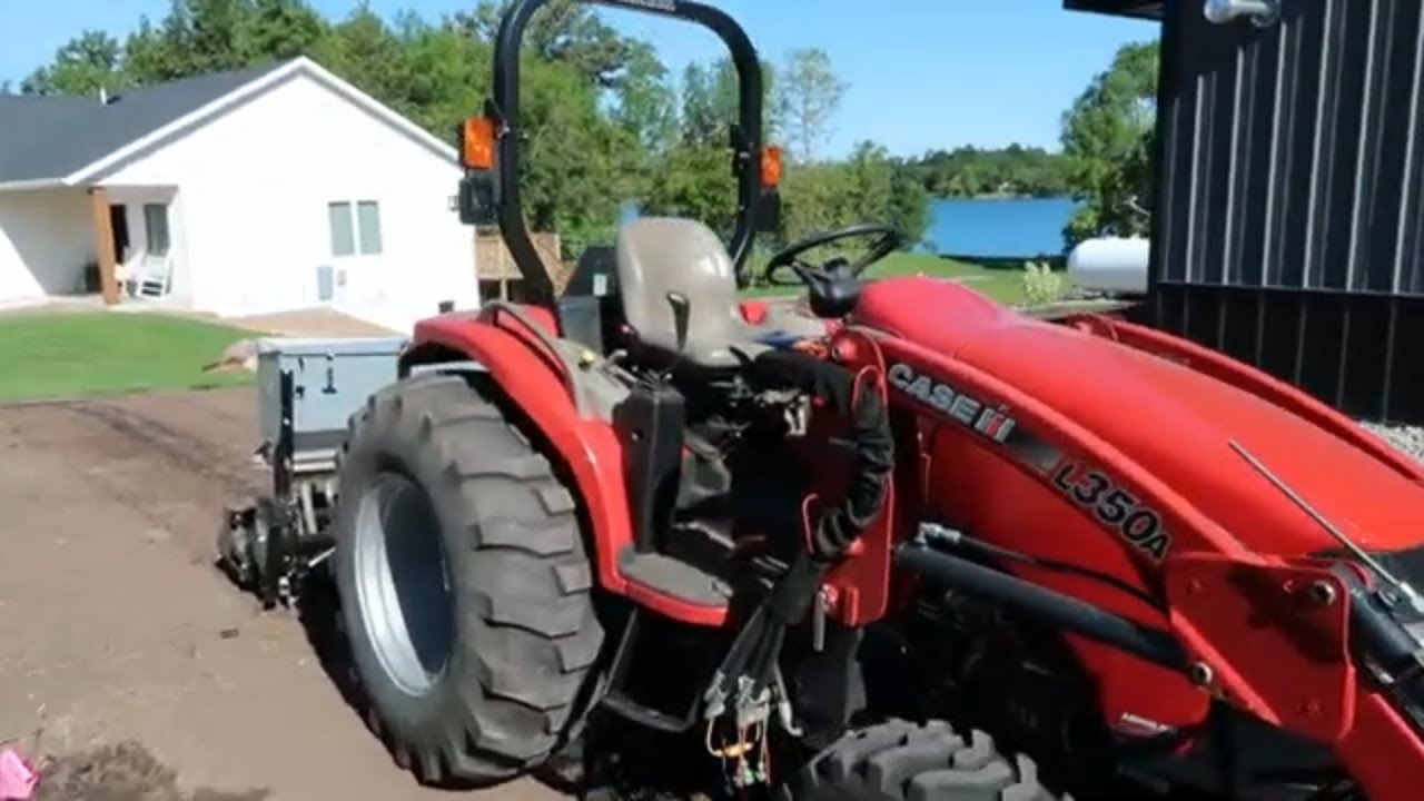 Dad's New Case Tractor Broke Down!