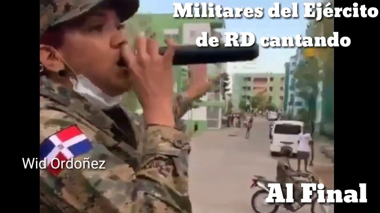 Soldados del Ejercito Cantando Todo Se Lo Debo A El de Marcos Yaroide  y Al Final de Lili Goodman 🙏🙏