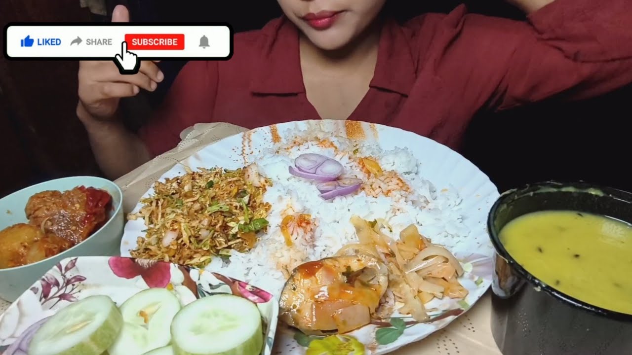 EATING PORK AND FISH CURRY NAGA STYLE MUKBANG ASMR🤤🌶️/#mukbang #asmr @ShhSavory 