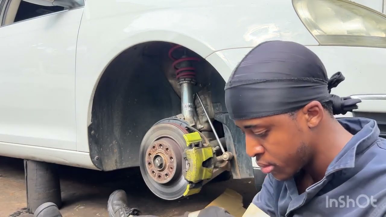 How to tell if control arm bushings are bad on a Volkswagen MK5/Jetta. Replacement process included