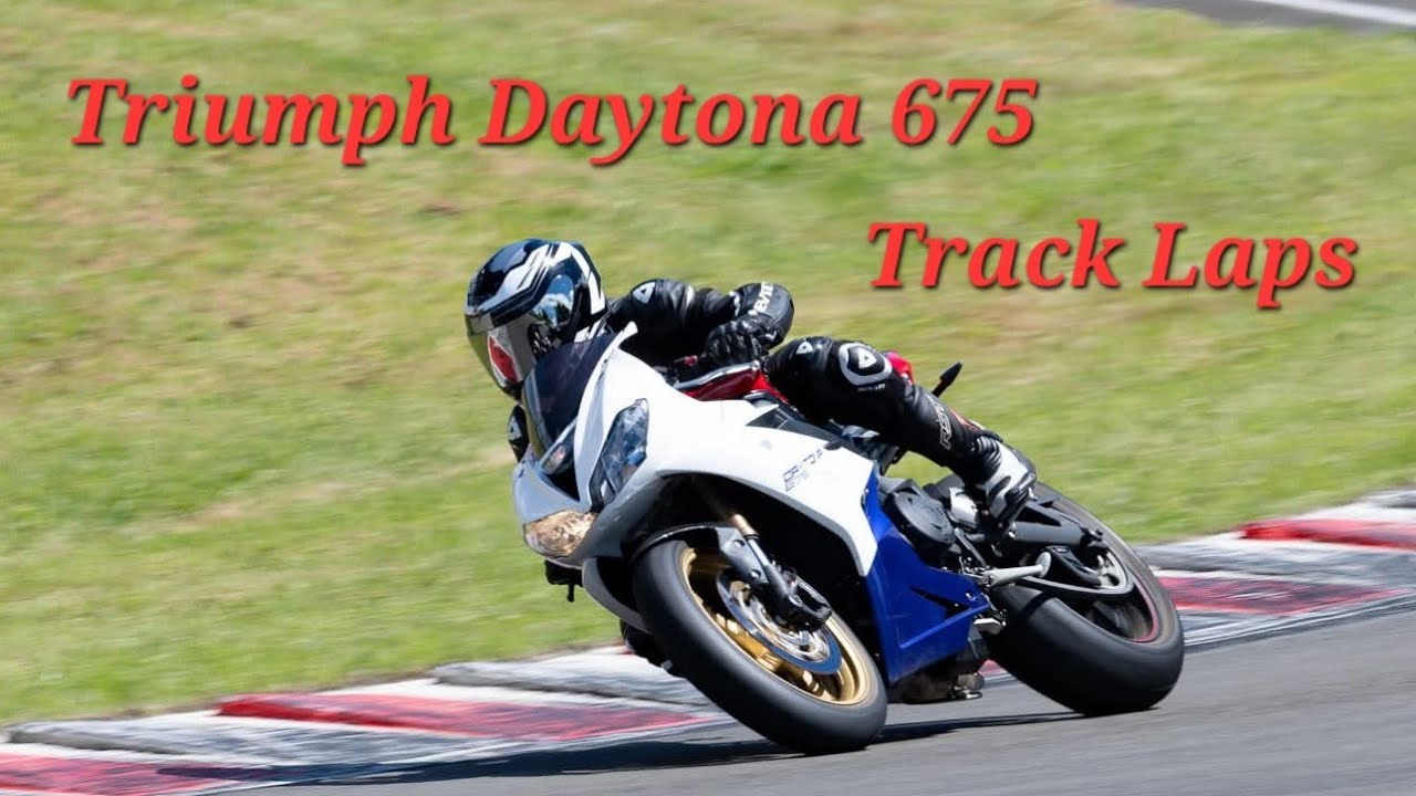 On-board Triumph Daytona 675 - Manfeild NZ