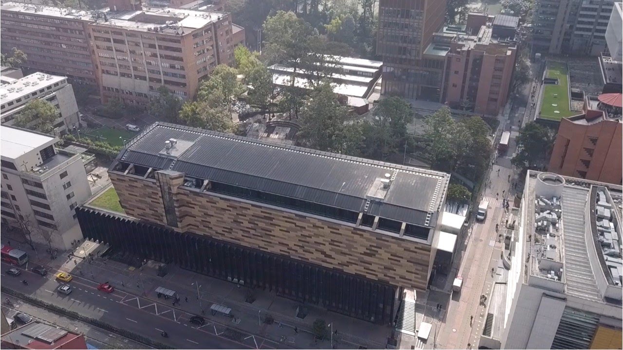La Pontificia Universidad Javeriana