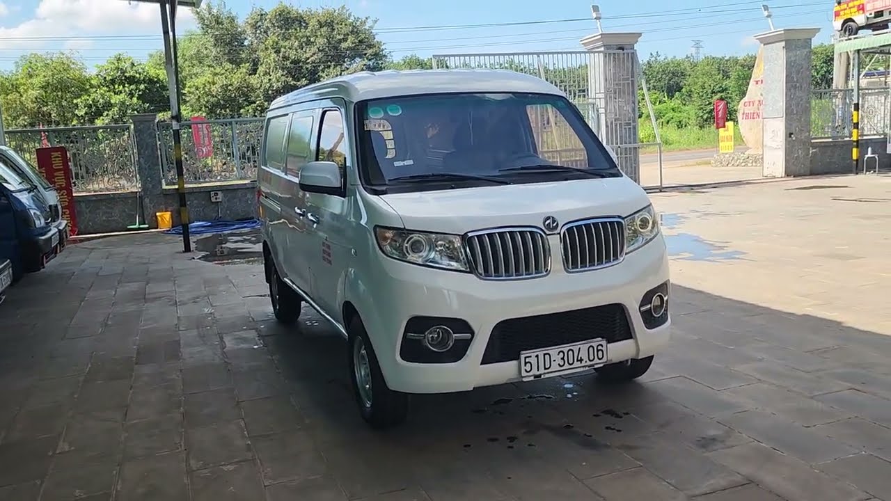 Dongben x30 tải van đời 2017 tải 950kg xe bao đẹp máy lạnh đầy đủ. 0382394639
