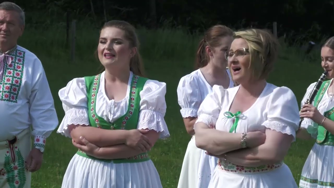 Mošteňanka - ZMES – Dedinka v údolí