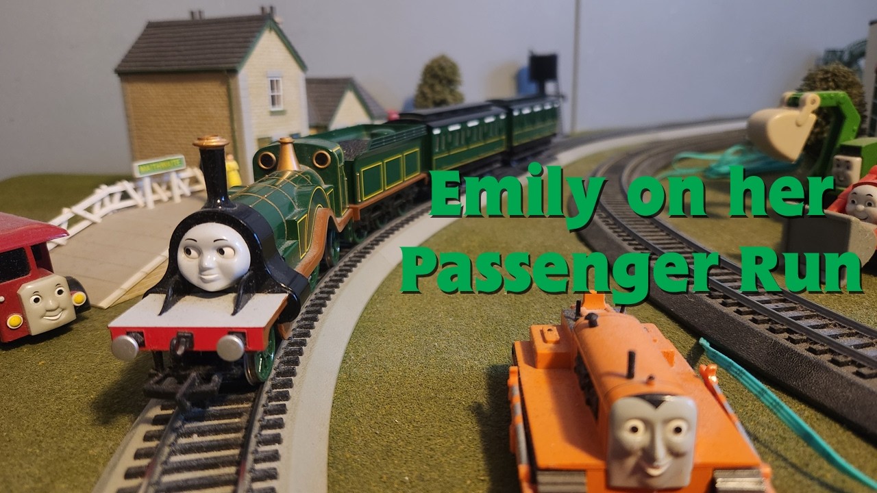 Bachmann HO/OO Thomas & Friends - Emily on her Passenger Run