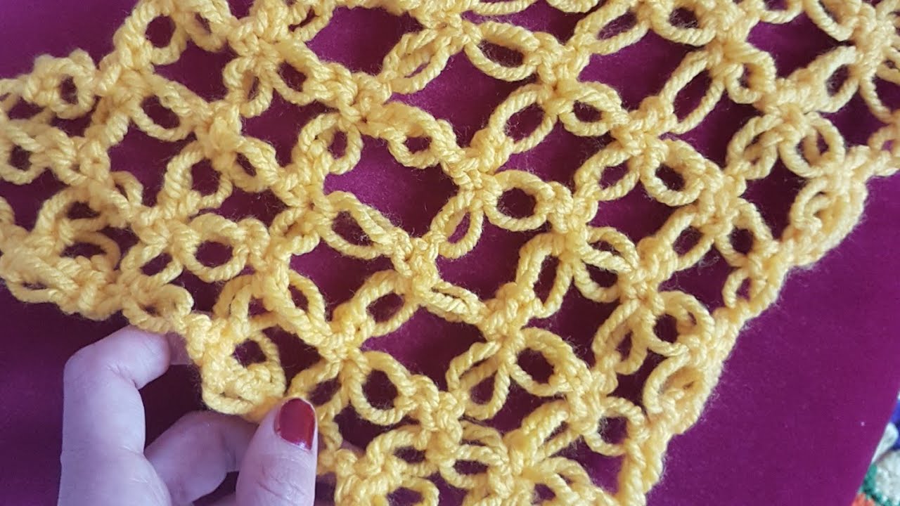 Üçgen Örümcek Şal / Triangle Lovers Knot