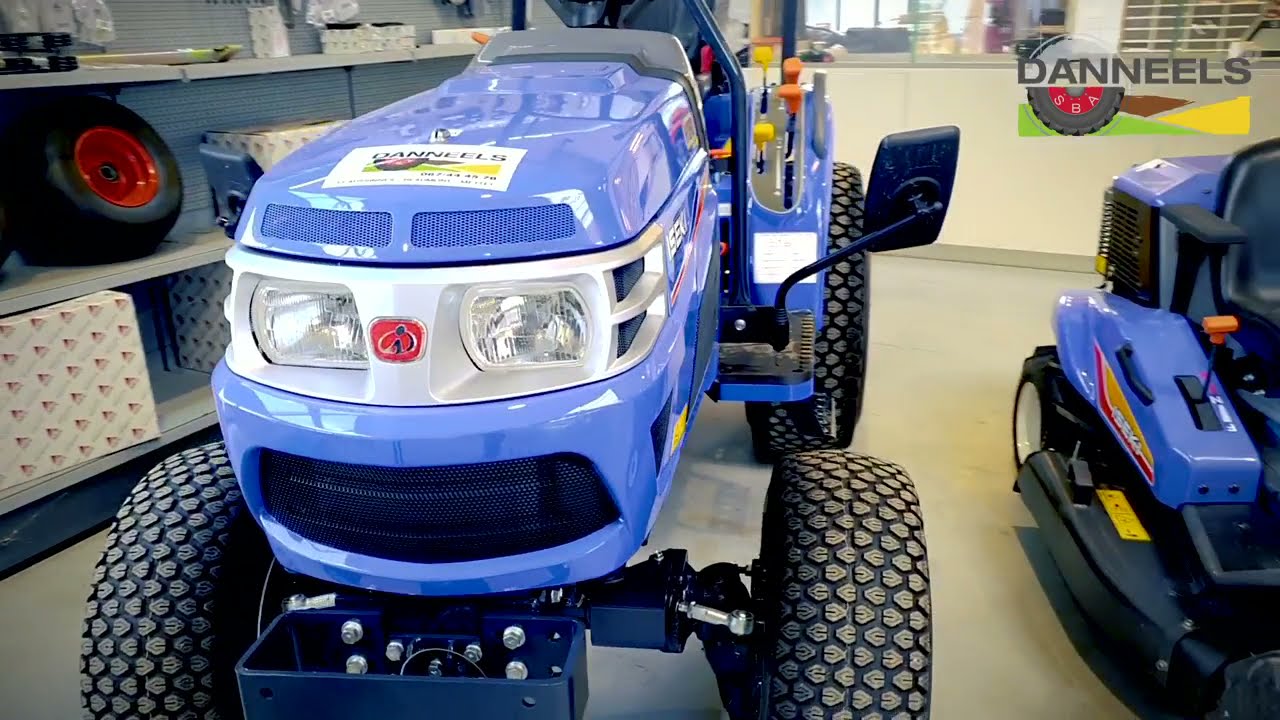 ➡️ Découvrez avec Maxime le tracteur Iseki 3267 : compact, polyvalent avec un maximum de puissance !