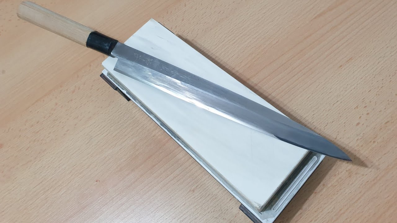 Cutit japonez Yanagiba - Cum il ascutim?