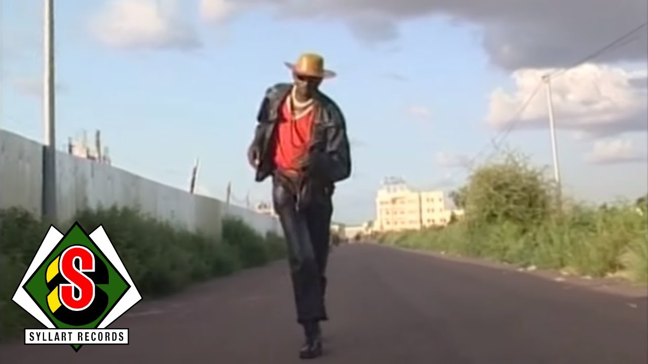 Mangala Camara - Minye Minye (Clip officiel)