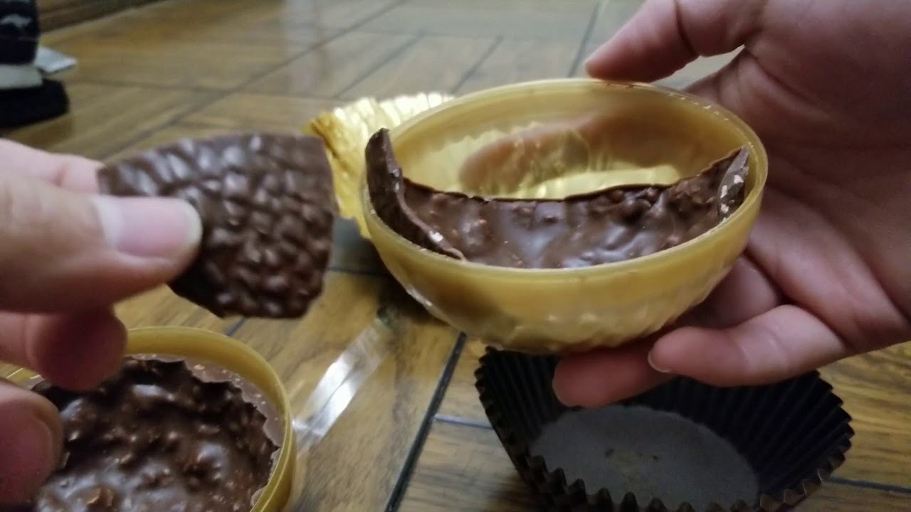 Grand (Giant Big Large) Ferrero Rocher Unboxing? What's inside? (Read the label hahaha)
