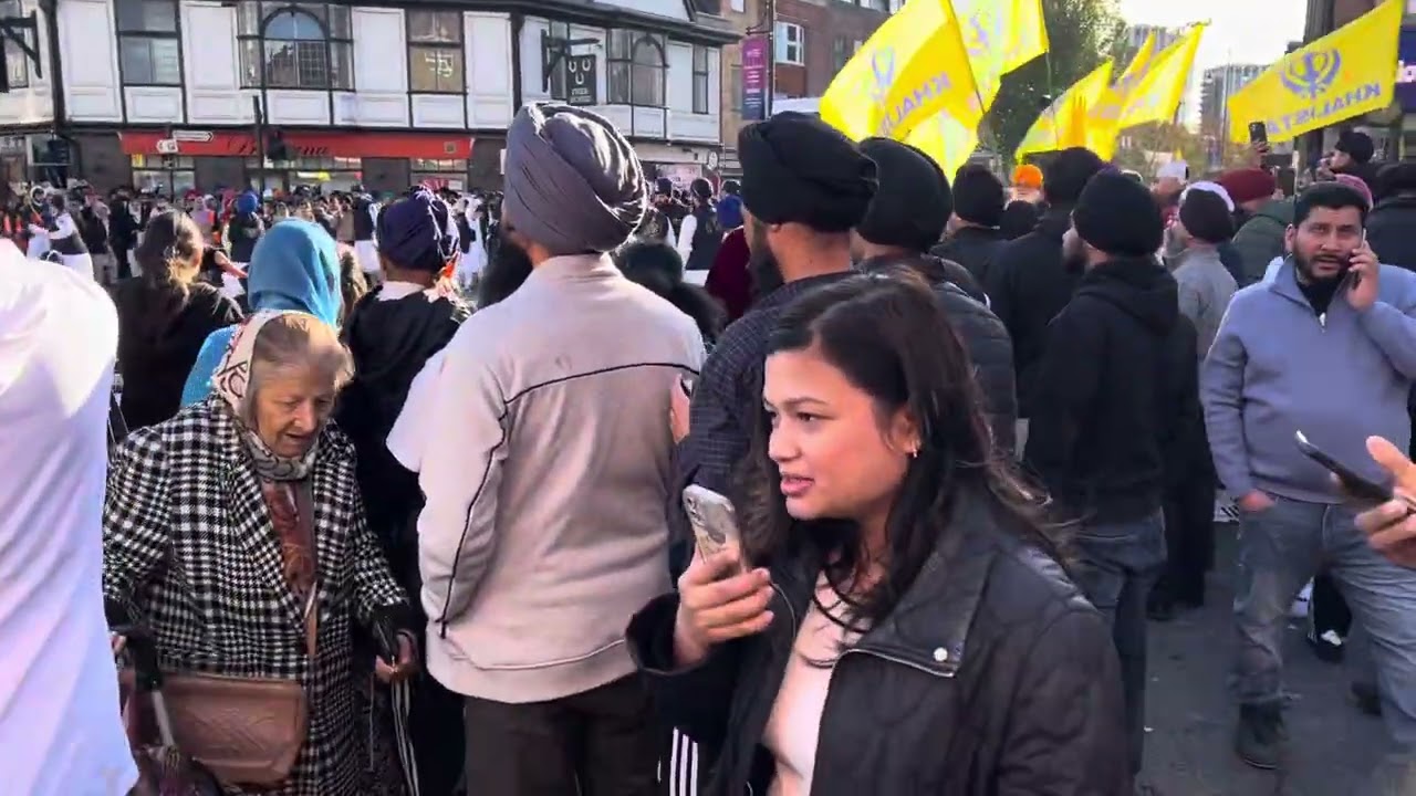 Southall Today Celebrated  ||  Nagar Kirtan  || Singh people’s Enjoy Day 