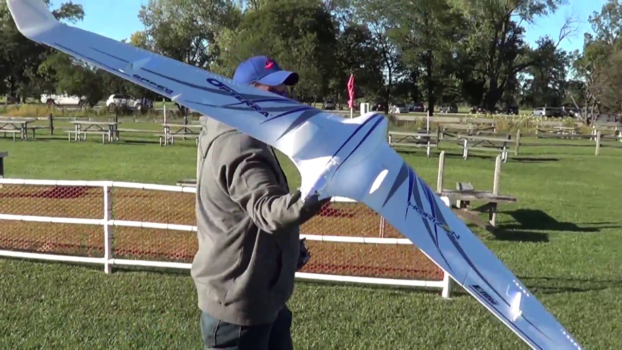 OPTERRA 2M Flying Wing at Irving Park Field