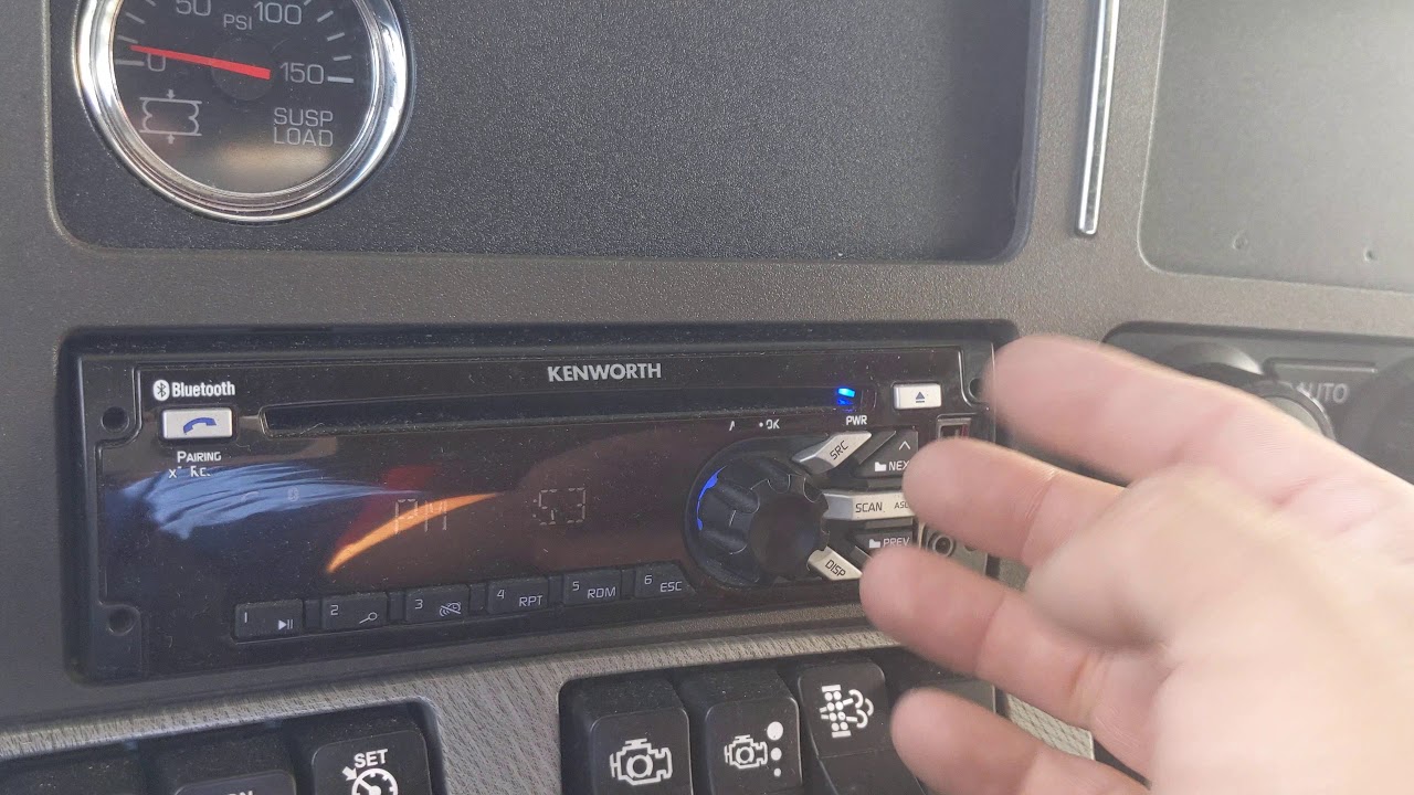 How To Set Your Clock On A Semi-Trucks Radio