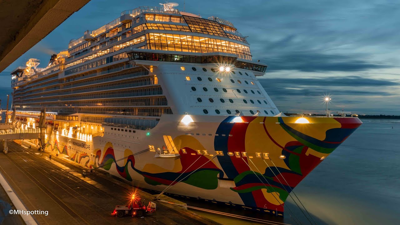 NORWEGIAN ENCORE | start of the first journey from Bremerhaven | 4K