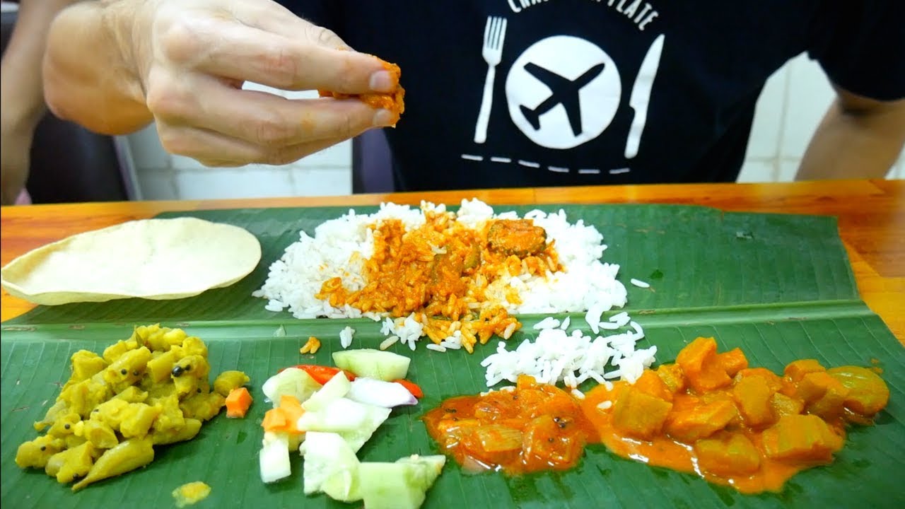 Amazing INDIAN FOOD in MALAYSIA - the ULTIMATE BANANA LEAF RICE | Food and Travel Channel | Selangor