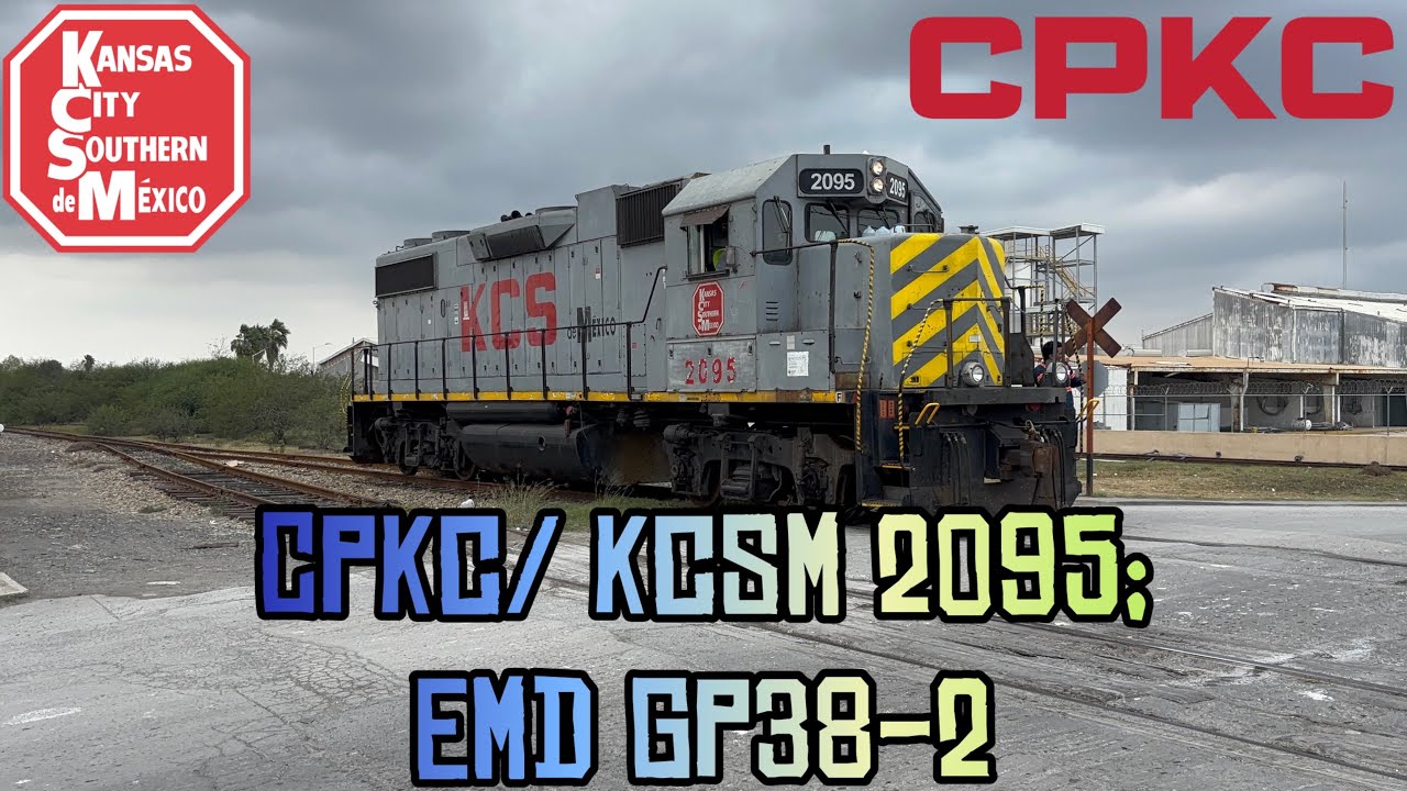 CPKC/KCSM 2095; EMD GP38-2. Zona industrial, Matamoros #cpkc #train #railway #kcsm #kcsm1200 #EMD