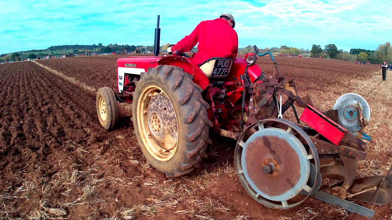 1968 McCormick International 434 2.5 Litre 4-Cyl Diesel Tractor (43HP) & Plough