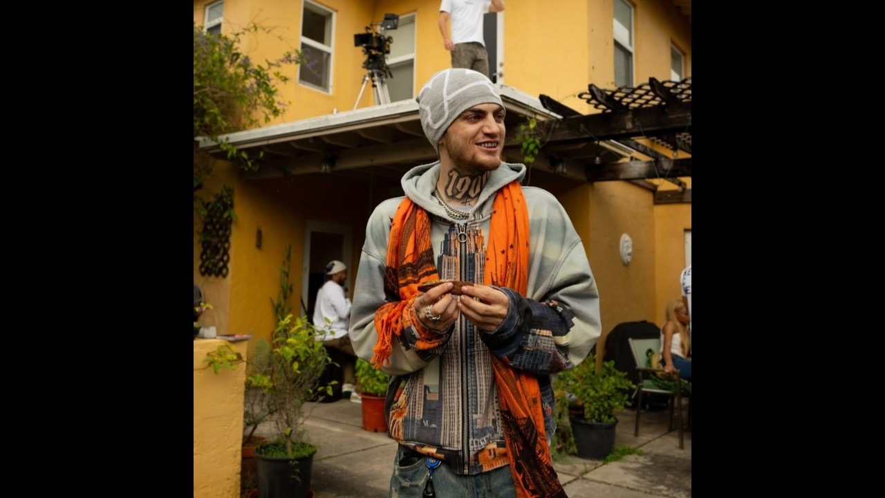 [FREE] 1900Rugrat Sample Type Beat - 