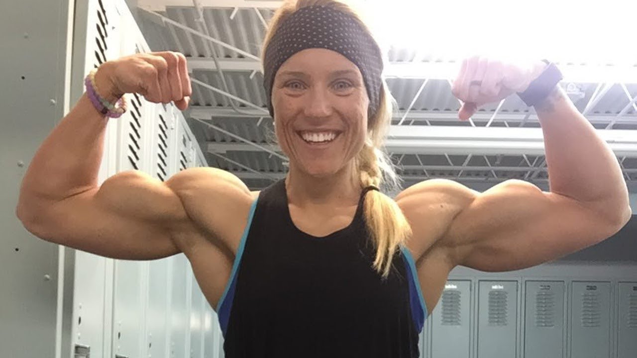 27 years old muscle girl Hailey Delf flexing her biceps