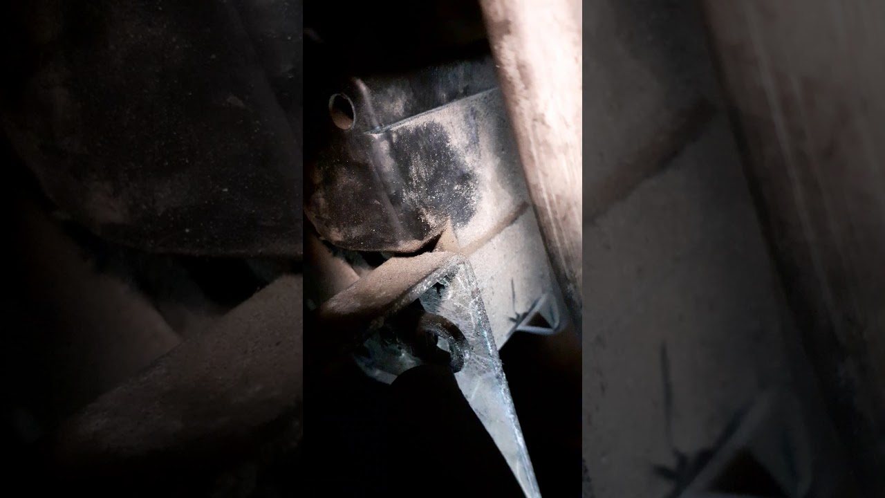 2001 F150 4.2l Intake control runner replacement part 3