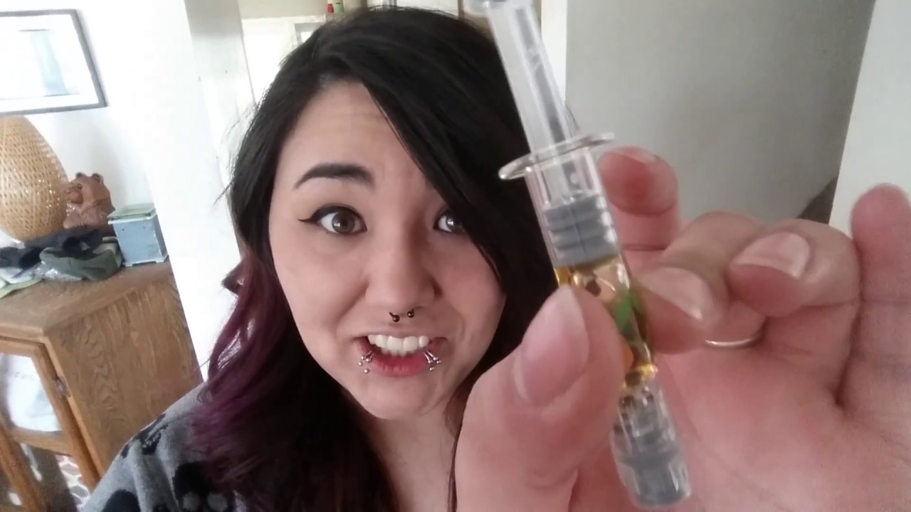 FIRST TIME TRYING THC DISTILLATE!