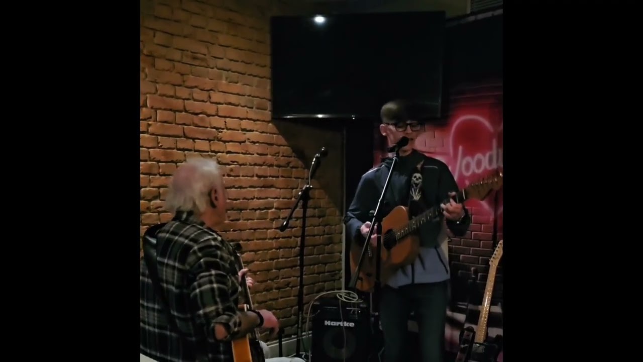 That'll be the day - Buddy Holly (cover -  live at open mic night)
