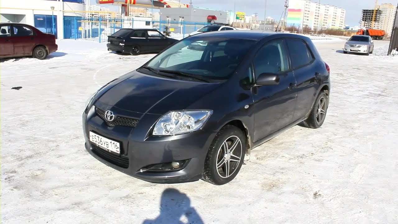 2008 Toyota Auris. Start Up, Engine, and In Depth Tour.