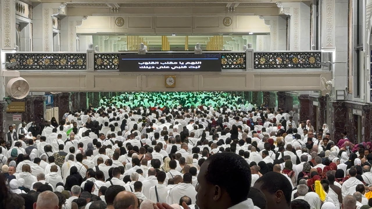 شاهد زحمة أول جمعة في شعبان و إكتضاظ كبير في صحن المطاف 