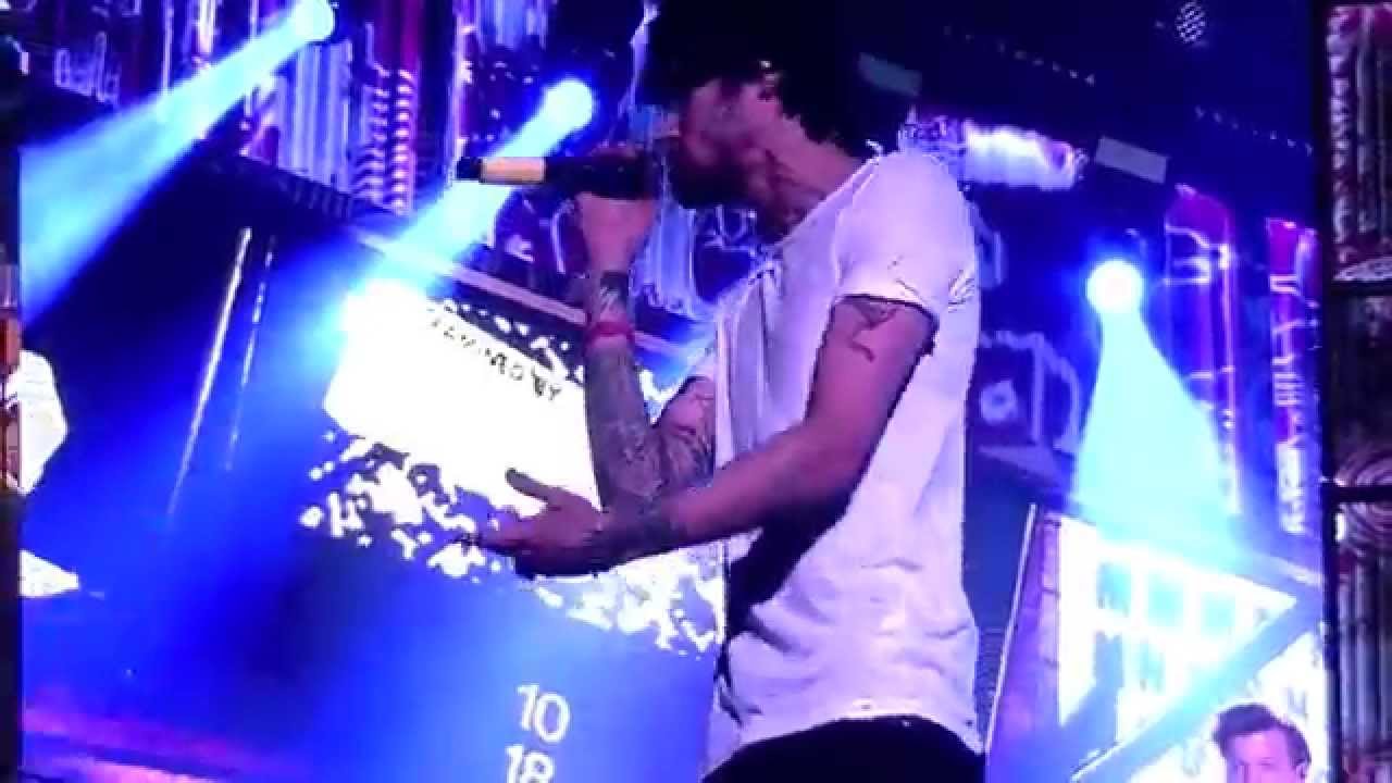 One Direction - Strong - Dallas Texas 8/24/2014