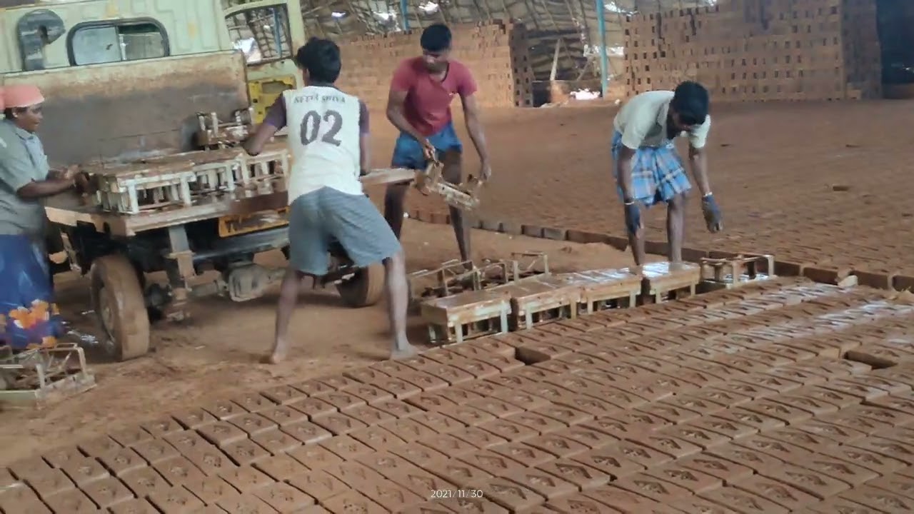 Bricks machine 1 hour production1800 my contact number6380072271