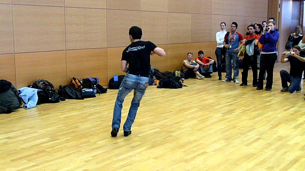 Luis Vazquez - Menstyling (Frankfurt 2010)