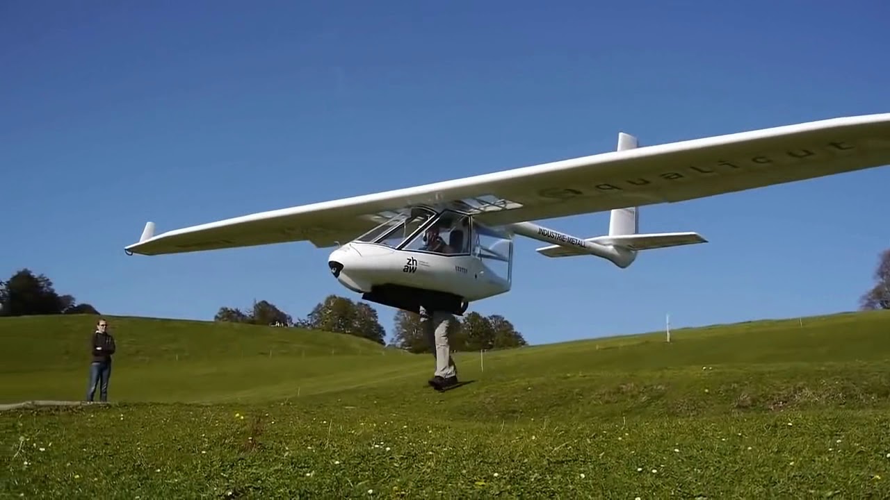 Tek kişilik planör.İniş  takımları sizin ayaklarınız.(Motorsuz planör uçak  Archaeopteryx)